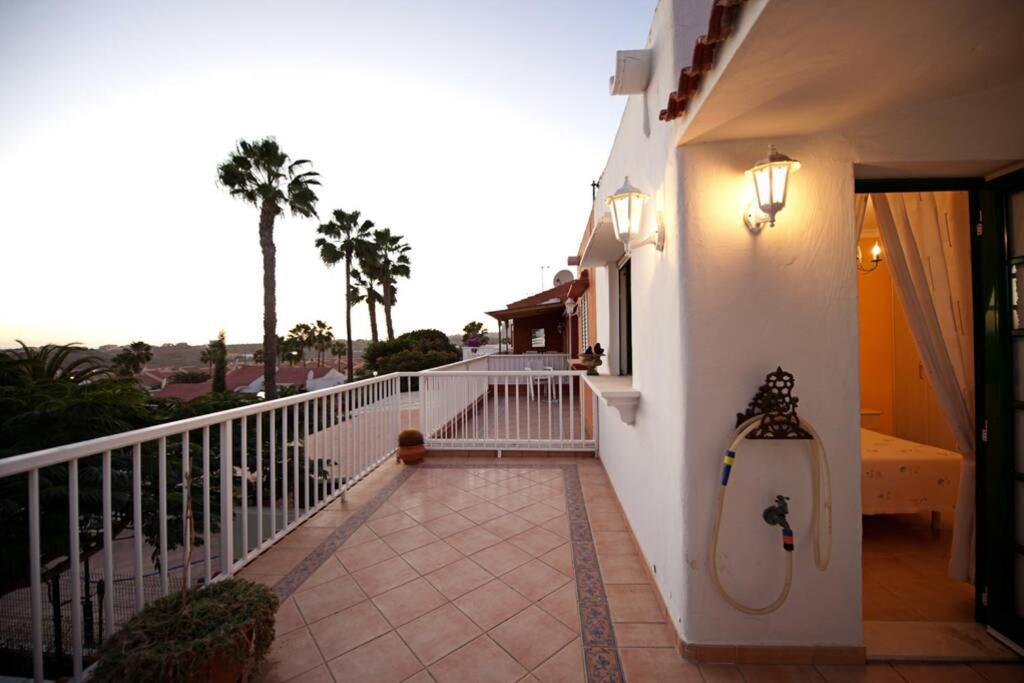 Duplex Con Jardin Y Buenas Vistas Lägenhet Maspalomas  Exteriör bild