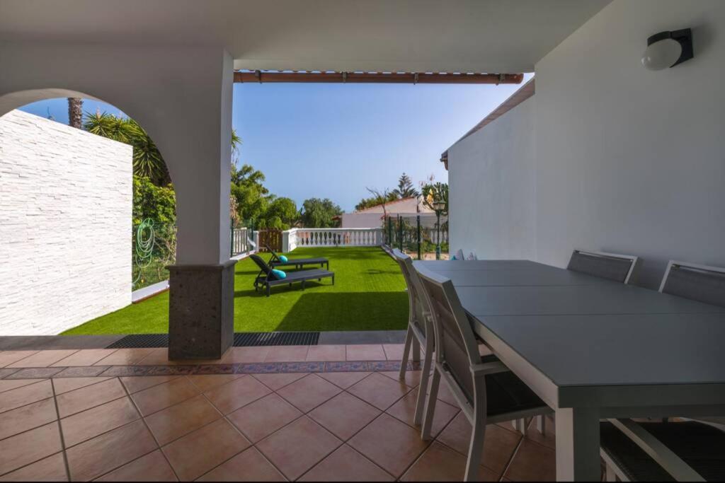 Duplex Con Jardin Y Buenas Vistas Lägenhet Maspalomas  Exteriör bild