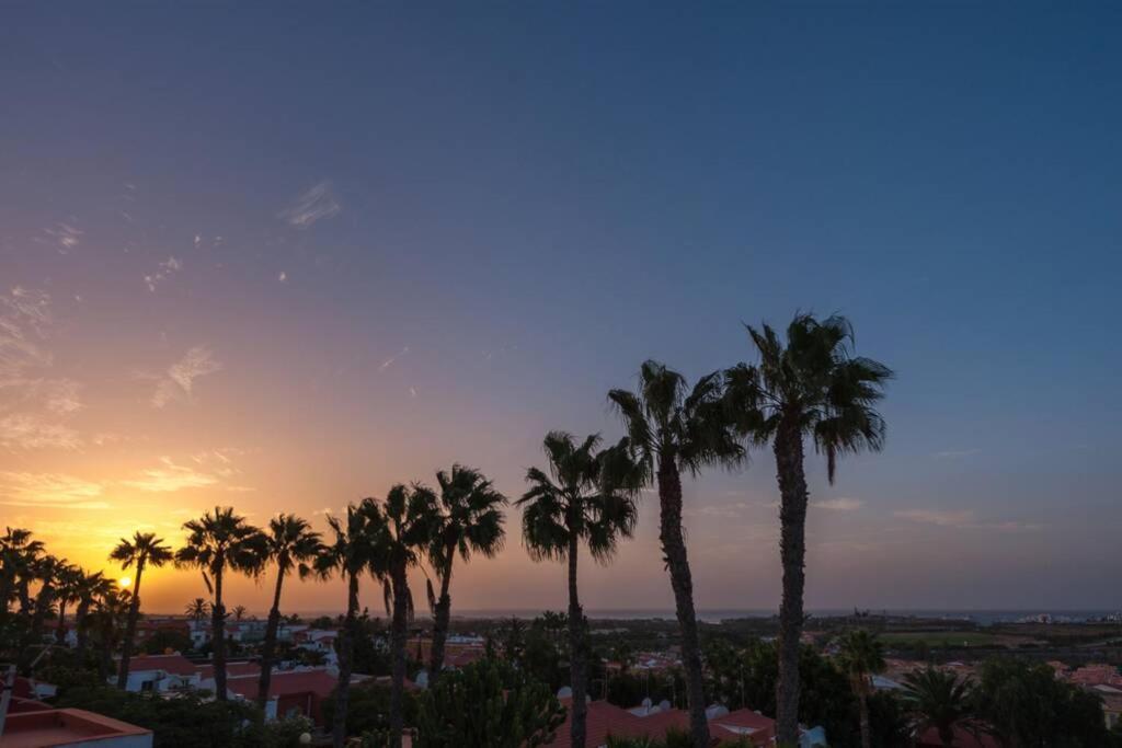 Duplex Con Jardin Y Buenas Vistas Lägenhet Maspalomas  Exteriör bild